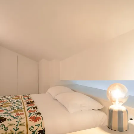 Chic 1br Duplex W/ac Santa Catarina | By Airnest Apartment
