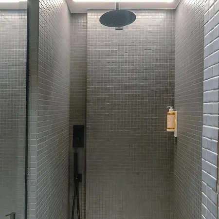 Chic 1br Duplex W/ac Santa Catarina | By Airnest 公寓 *