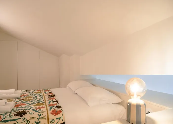 Chic 1br Duplex W/ac Santa Catarina | By Airnest Apartamento